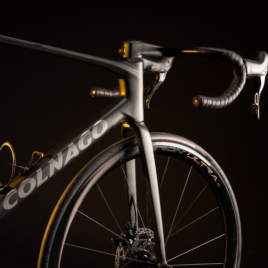 Colnago V5Rs Dark - v akci